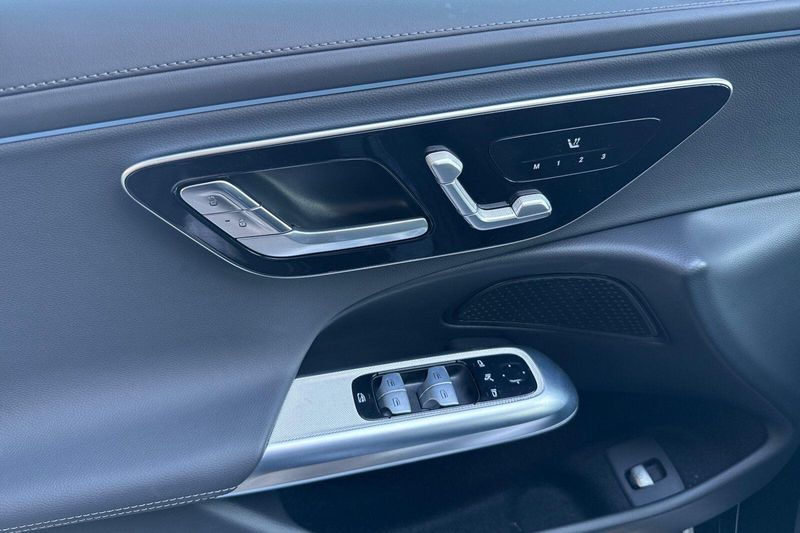 Used 2025 Mercedes-Benz E-Class E 350Image 11