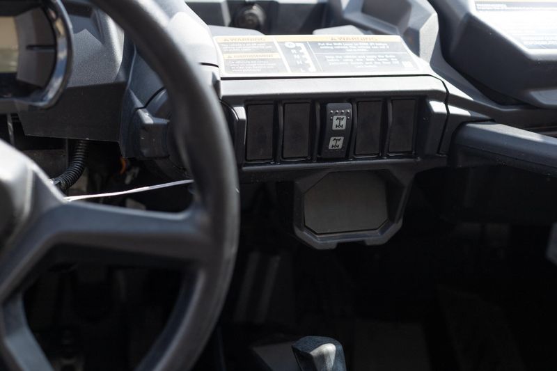 NEW 2026 CAN-AM MAVERICK TRAIL DPS 1000 Image 9