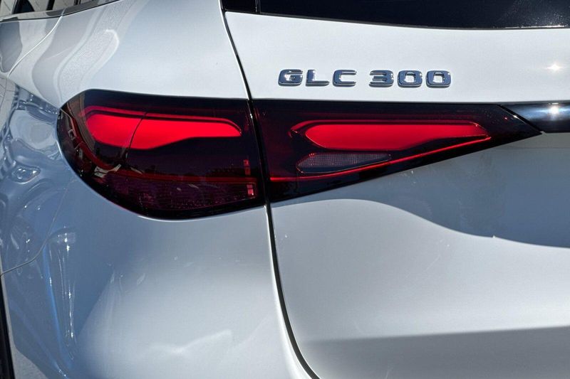New 2027 Mercedes-Benz GLC-Class GLCGLC 300Image 23