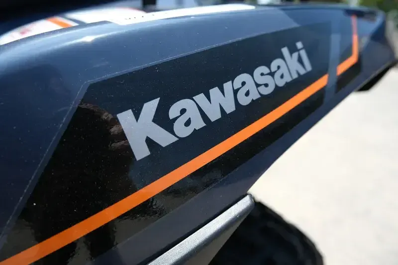 2025 Kawasaki BRUTE FORCE 300 GRAYISH BLUE Image 12