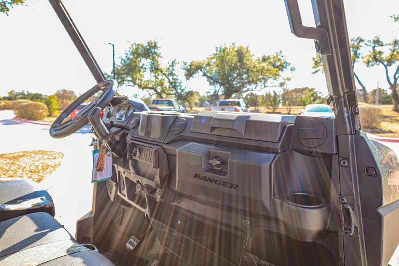 NEW 2026 POLARIS RANGER CREW XP 1000 PREMIUM Image 9