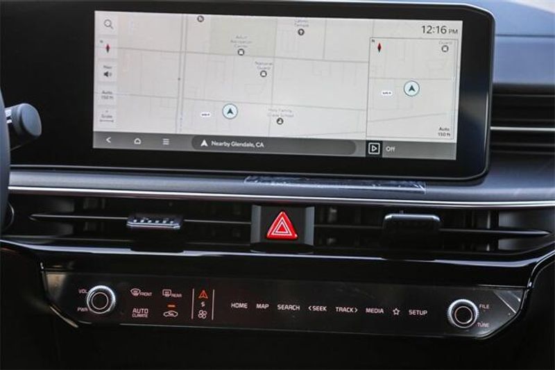 2025 Kia K5 GT-LineImage 6