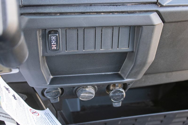 NEW 2026 POLARIS RANGER CREW 1000 PREMIUM Image 24