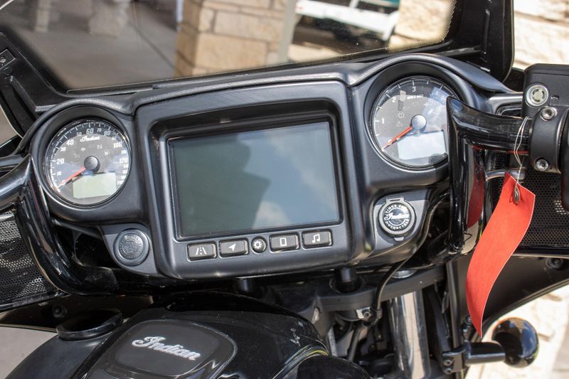 USED 2023 INDIAN MOTORCYCLE CHIEFTAIN DARK HORSE Image 12