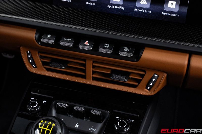 2026 Porsche 911 GT3 Touring *6-SPEED MANUAL * EXCLUSIVE INTERIOR*Image 35