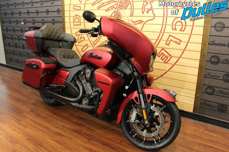 2025 Indian Motorcycle Roadmaster PowerPlus Dark Horse Image 2