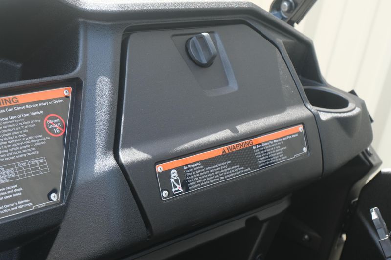 NEW 2025 HONDA PIONEER 10006 DELUXE Image 21