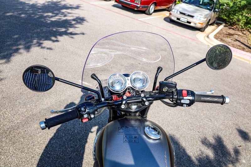 2022 Triumph BONNEVILLE T 120 BLACK EURO 5A BASE Image 14