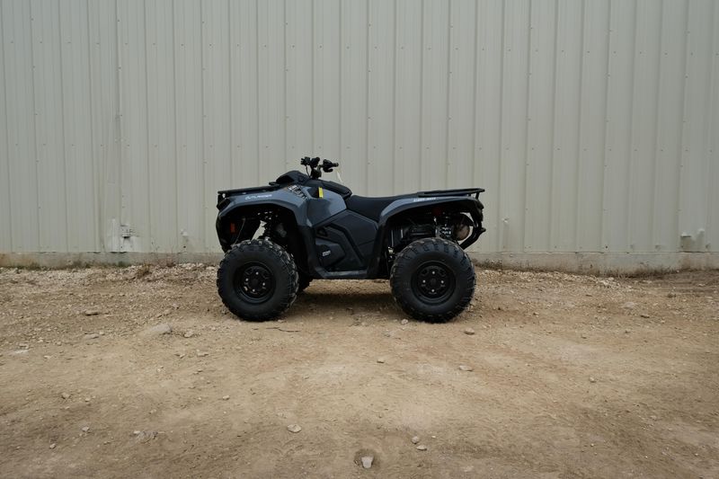 NEW 2026 CAN-AM OUTLANDER DPS 700 Image 6