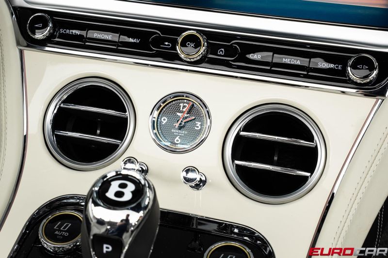 Used 2023 Bentley Continental GT V8 *FRONT SEAT COMFORT SPEC * TWO-TONE INTERIOR*Image 30