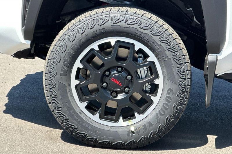 New 2026 Toyota Tacoma TRD Off-RoadImage 31
