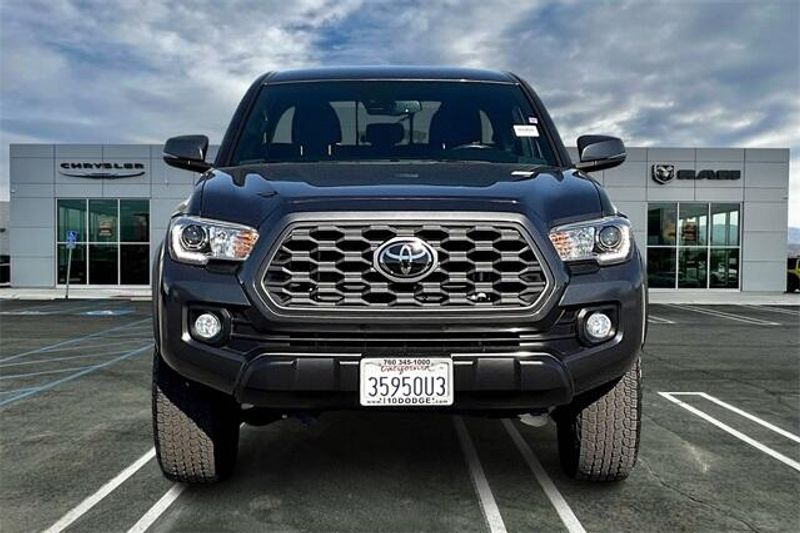 2023 Toyota Tacoma TRD Off-RoadImage 2