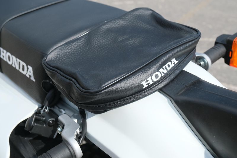 NEW 2025 HONDA XR650L Image 10
