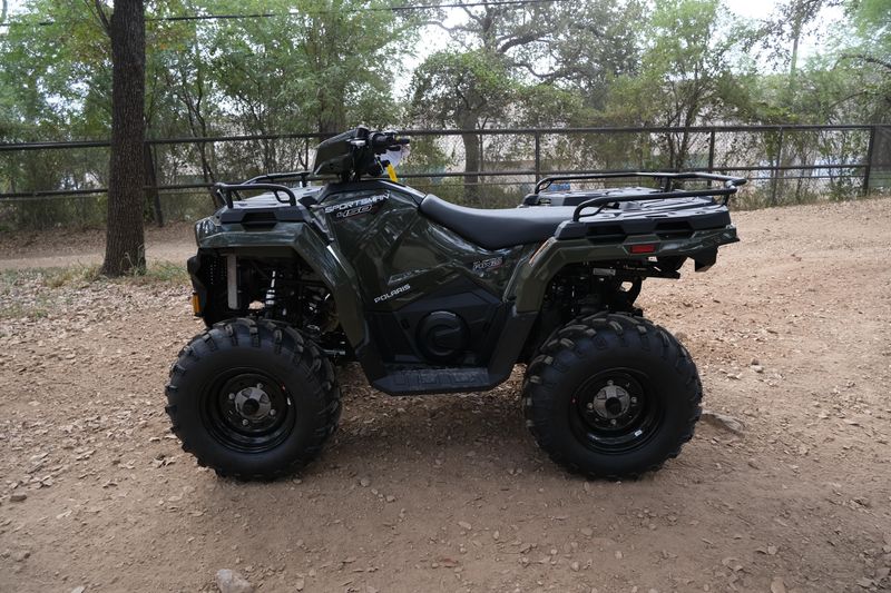 2025 POLARIS SPORTSMAN 450 HO EPS SAGE GREEN in a SAGE GREEN exterior color. Family PowerSports (877) 886-1997 familypowersports.com 