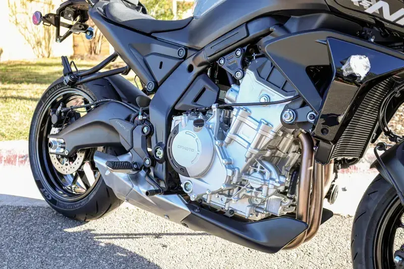 NEW 2026 CFMOTO 675NK Image 6