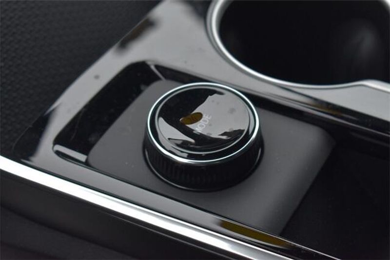 Used 2026 Chevrolet Equinox LTImage 22