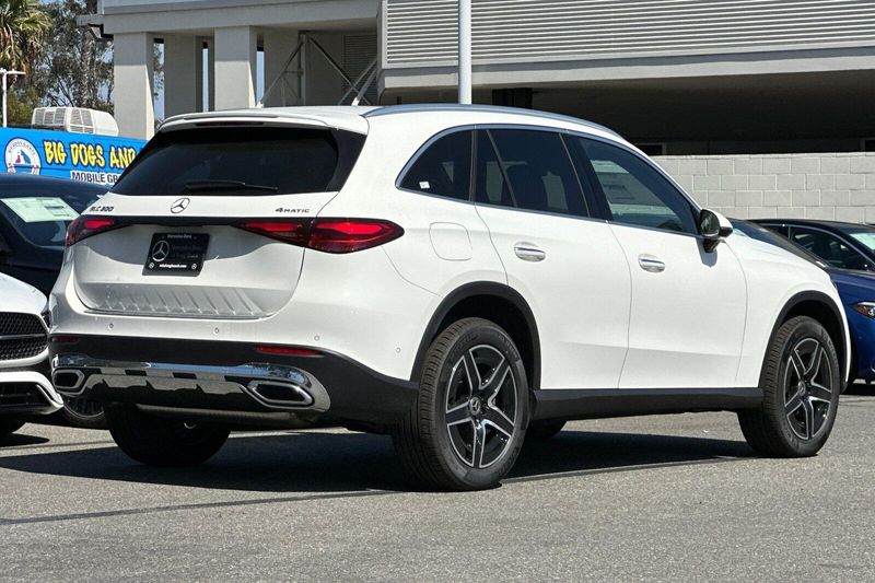 New 2026 Mercedes-Benz GLC-Class GLCGLC 300Image 4