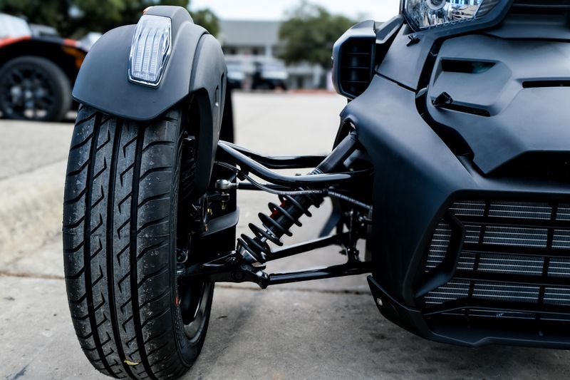 2025 Can-Am RYKER SPORT 900 BLACKImage 15