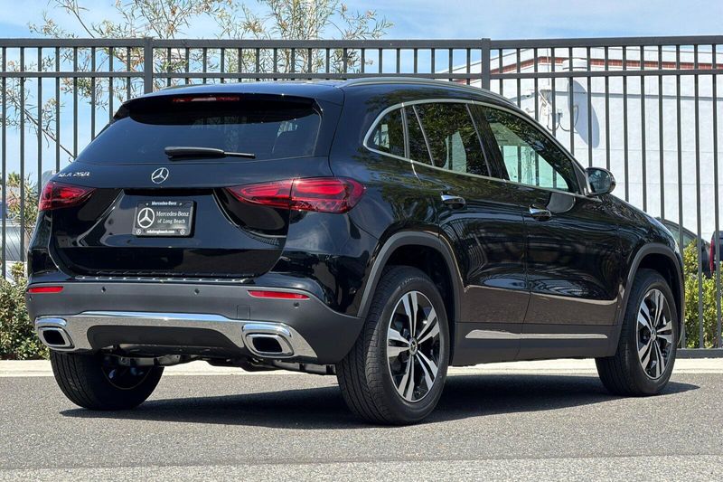 New 2026 Mercedes-Benz GLA-Class GLAGLA 250Image 4
