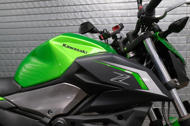 USED 2024 KAWASAKI Z500 Image 11