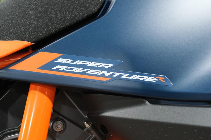 NEW 2026 KTM 1390 SUPER ADVENTURE R OT Image 12