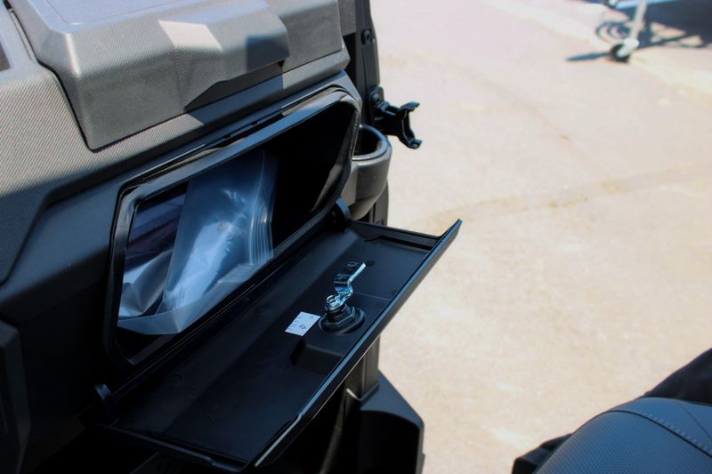 NEW 2026 POLARIS RANGER CREW XP 1000 PREMIUM Image 30