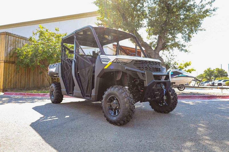 New 2026 Polaris RANGER CREW 1000 PREMIUM  MIRAGE BEIGE Image 13