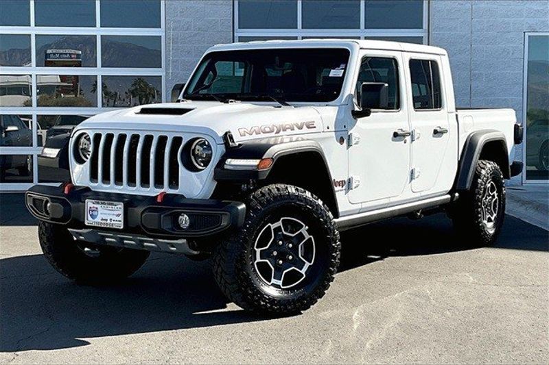 2023 Jeep Gladiator Mojave 4x4Image 1