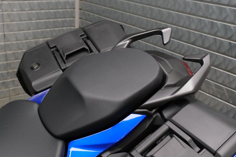 NEW 2026 SUZUKI GSX-S1000GT Image 17