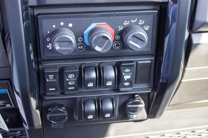 NEW 2026 POLARIS RANGER CREW XD 1500 MOUNTAINEER EDITION Image 27