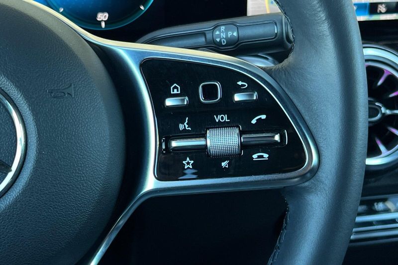 2023 Mercedes-Benz EQB 250+Image 29