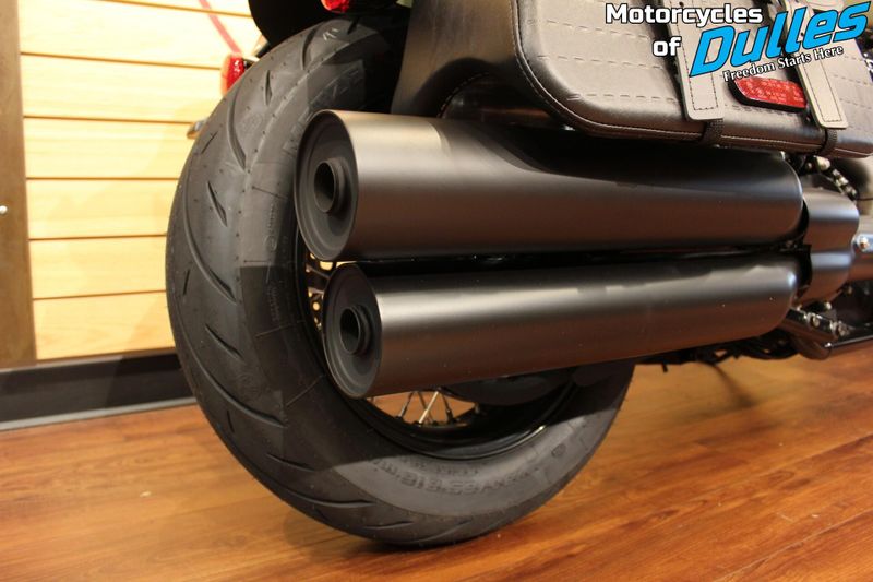 New 2025 Indian Motorcycle Super Chief Dark Horse Image 14
