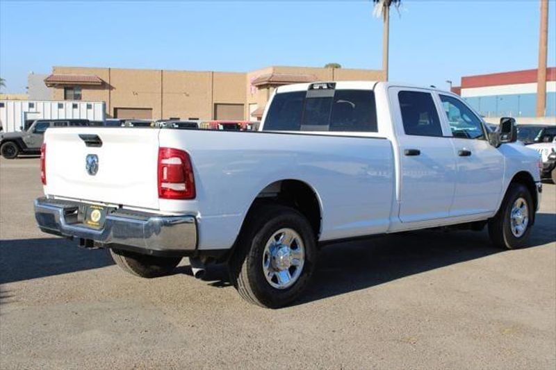 2023 RAM 2500 Tradesman Crew Cab 4x2 Long BoxImage 4
