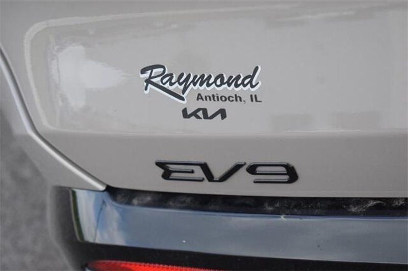New 2026 Kia EV9 LandImage 18