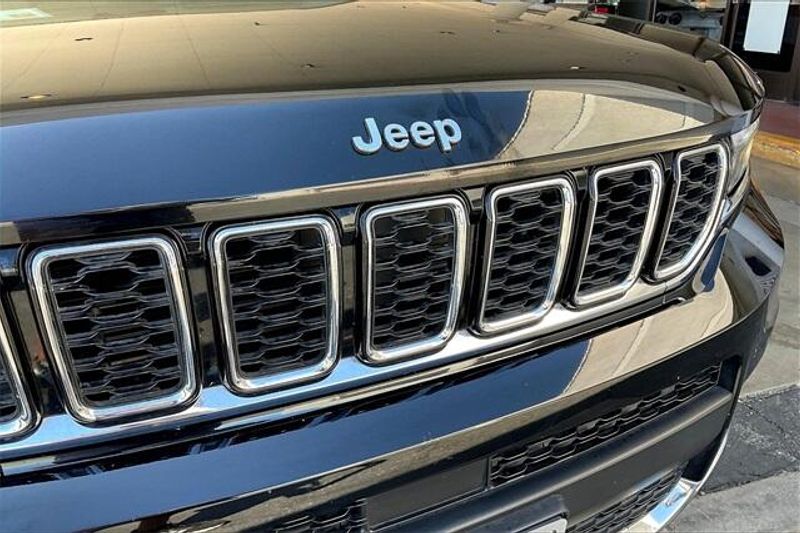 2021 Jeep Grand Cherokee L LimitedImage 30