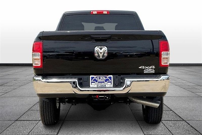 2024 RAM 2500 Tradesman Crew Cab 4x4 6