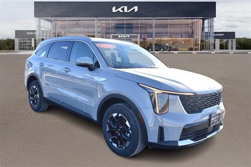 New 2025 Kia Sorento SImage 1