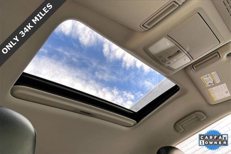 Used 2018 INFINITI QX80 BaseImage 29