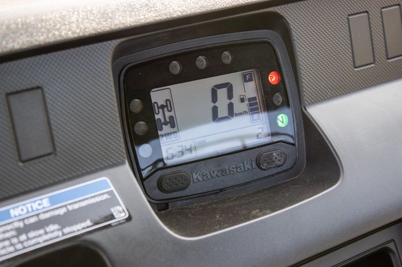 NEW 2026 KAWASAKI MULE PROFXT 1000 LE Image 25