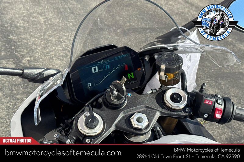 2026 BMW S 1000 RRImage 17