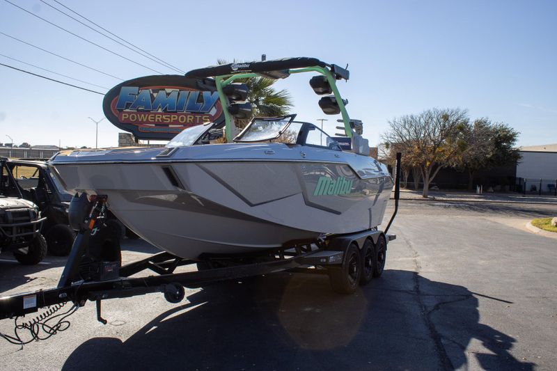 NEW 2026 MALIBU WAKESETTER M230 Image 2