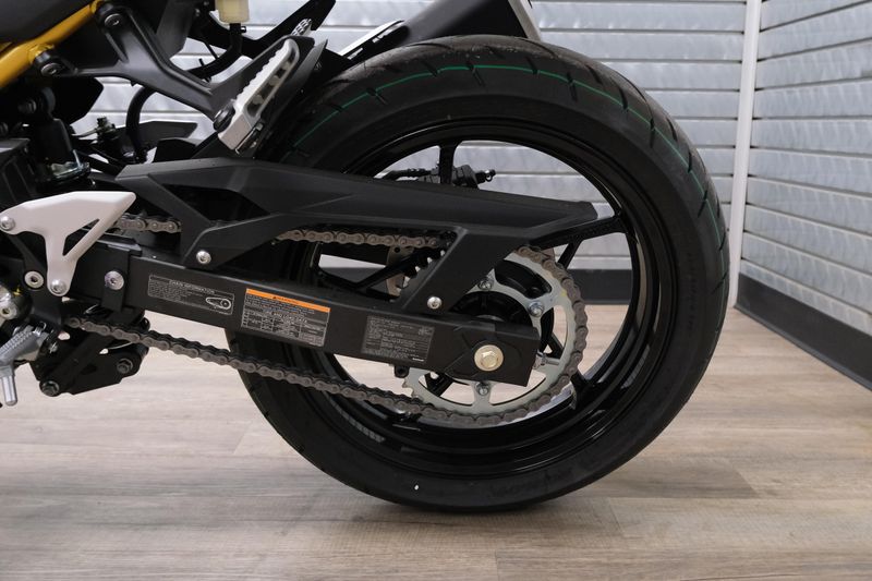 NEW 2026 KAWASAKI Z500 ABS Image 17