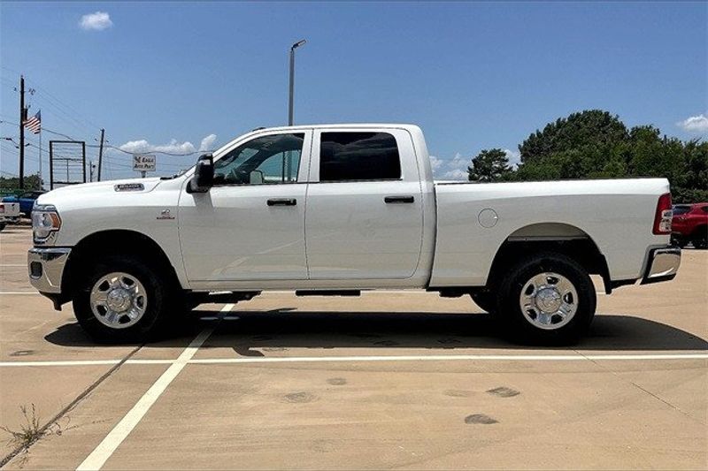 2024 RAM 2500 Tradesman Crew Cab 4x4 6