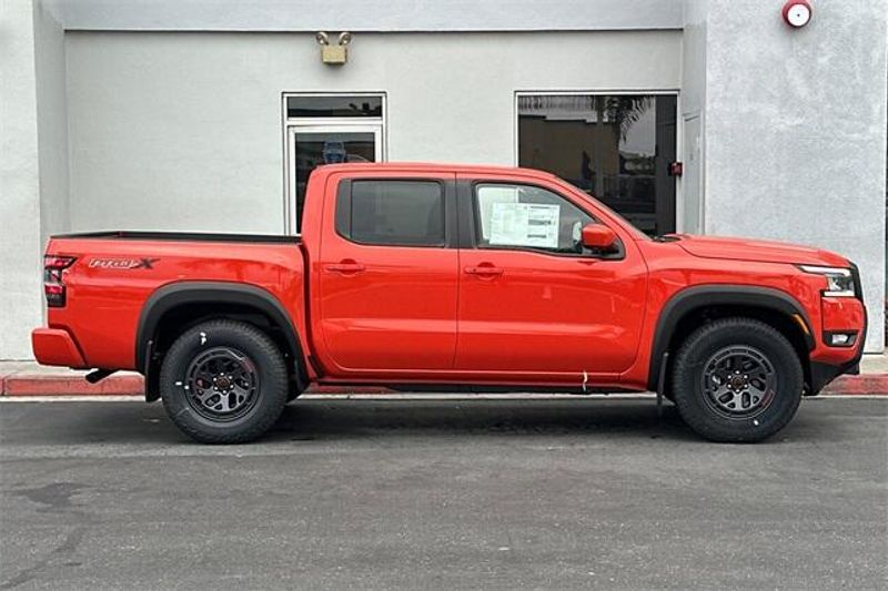 New 2025 Nissan Frontier PRO-XImage 2