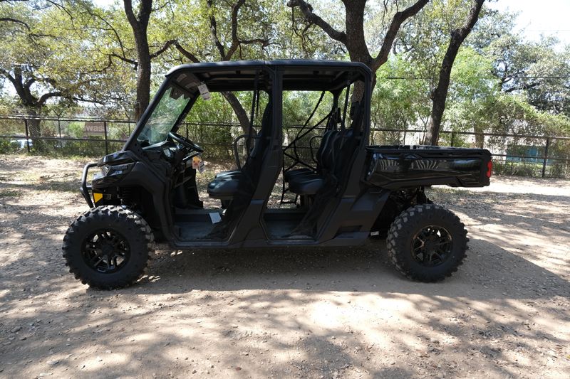 2025 Can-Am DEFENDER MAX LONE STAR HD10 STEALTH BLACKImage 2