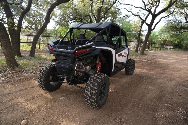 2024 Polaris RZR XP 4 1000 SPORT WHITE LIGHTNINGImage 10