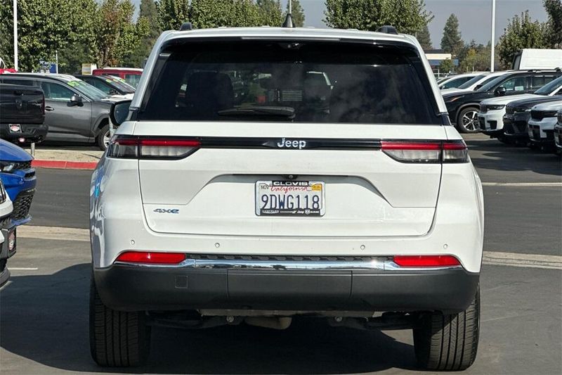 2022 Jeep Grand Cherokee Limited 4xe photo 4