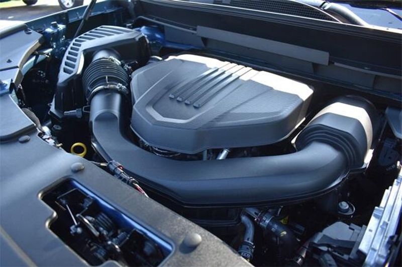 New 2025 Chevrolet Traverse Z71Image 38