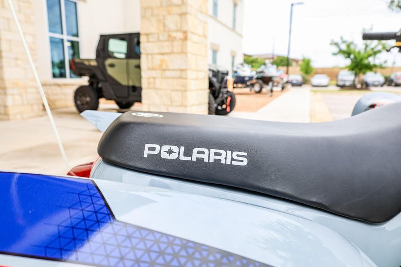 2025 Polaris PHOENIX 200  STORM GRAY Image 14