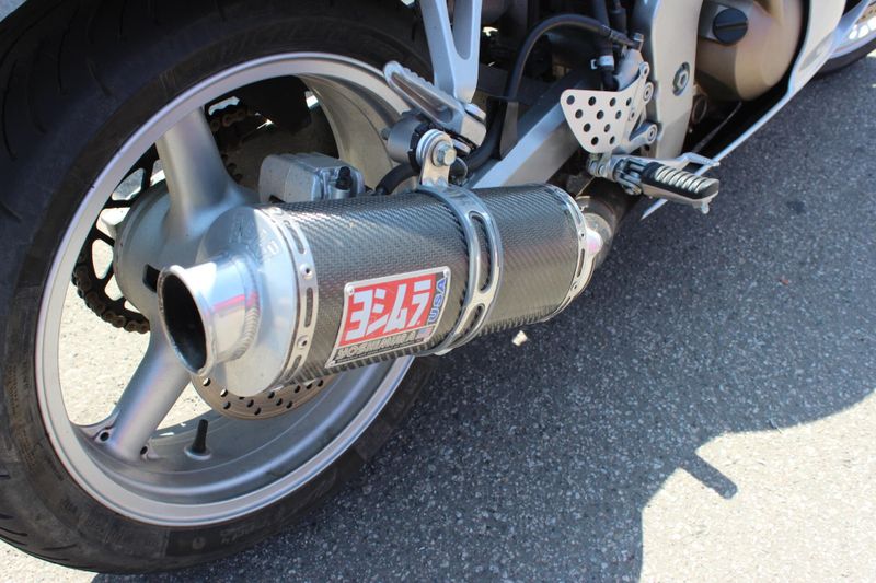 2006 Kawasaki ZZR�� 600 Image 8